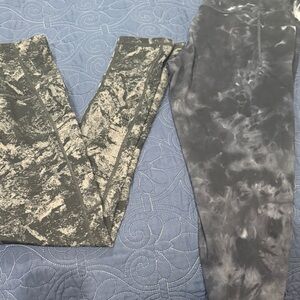 Amazon Women's Patterned Leggings - Black and Gray